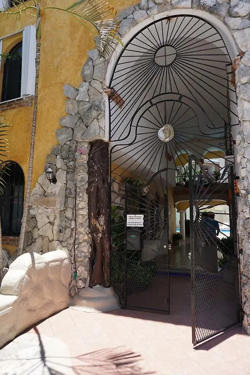 Studio Hacienda Guadalupe プレヤデルカーメン